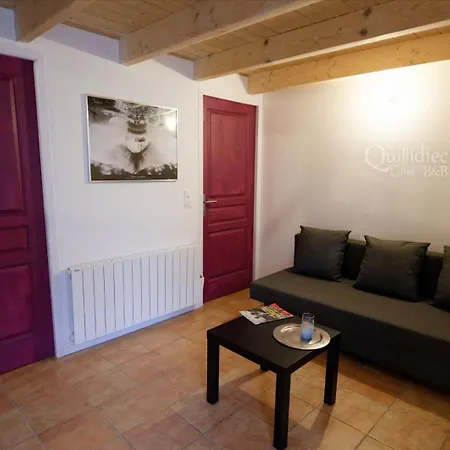 Manoir Pors Braz - Gite Des Boudiged Commana Exterior photo